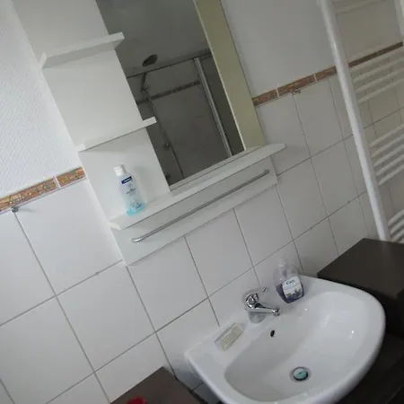 Dom wakacyjny Ferienhaus-safe-haven